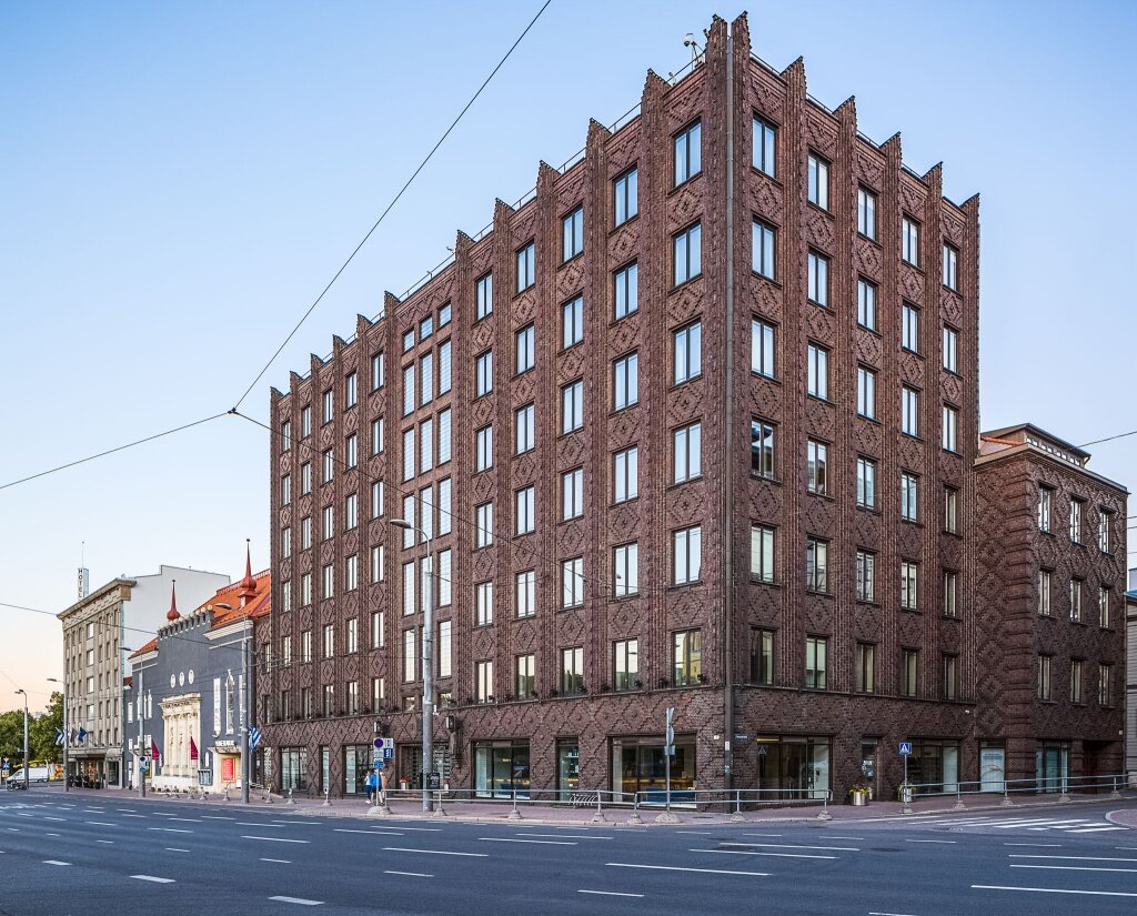 فناوری و نوآوری در توسعه بناهای پایدار زیستمحیطی شهری