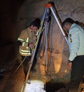 نجات یک شهروند از عمق چاهی در روستای «ده بالا» کرمان