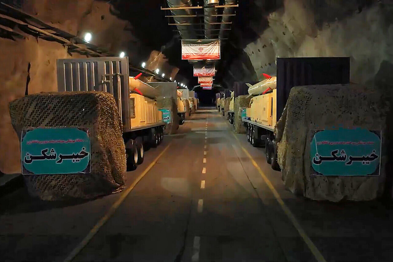 روایت نیویورک تایمز از قدرتنمایی موشکی ایران