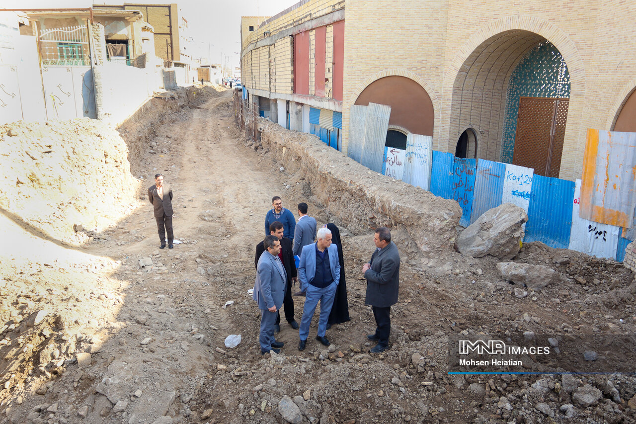 نهمین ایستگاه «بازدید سرزده شهردار اصفهان» در گذر کمرزرین