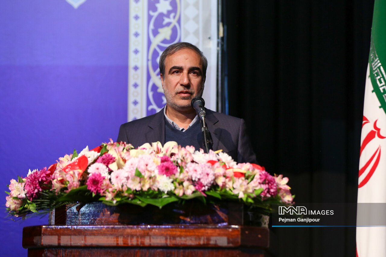 لزوم حمایت مسئولان از ساخت شهر هنر در اصفهان