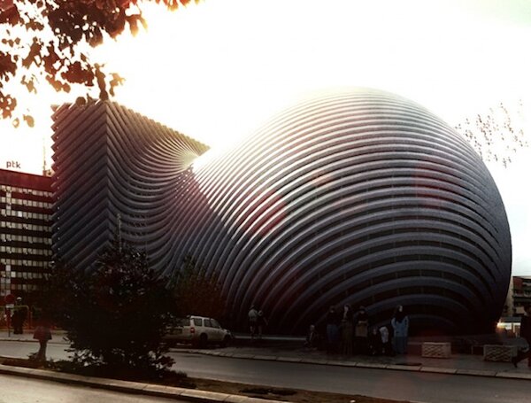 مساجدی که طراحیهای سنتی را به چالش کشیدند