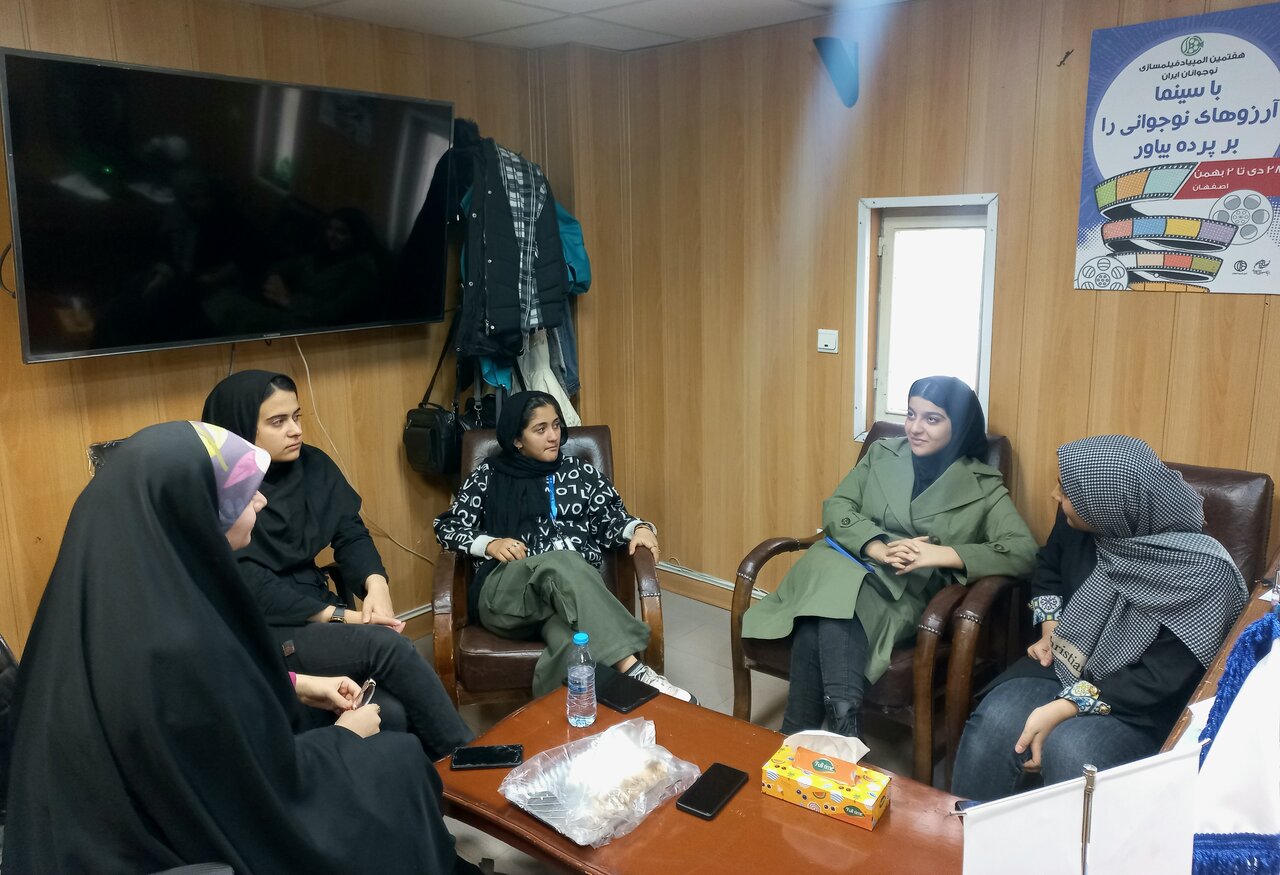 فیلمسازان جوانی که به «آینده درخشان» خود باور دارند / این نوجوانان نباید رها شوند