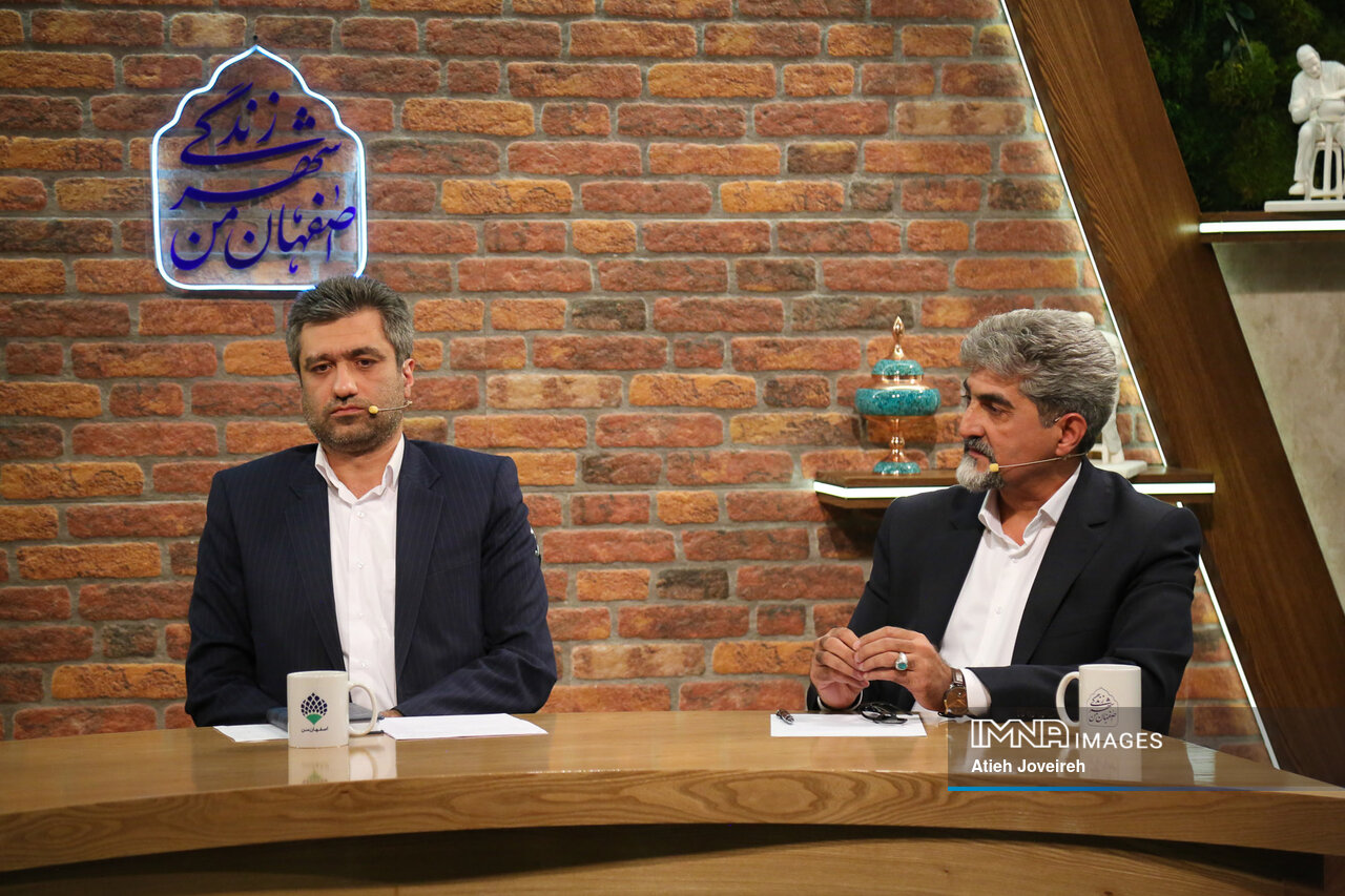 گردشگری پیشران اقتصاد شهری/ مهدویان: حمایت ویژه شهرداری از مرمتکنندگان بافت تاریخی