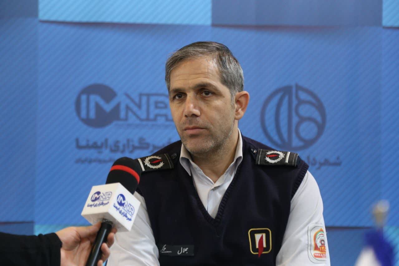 هشدار جدی آتشنشانی درباره راهاندازی کولر؛ خطر برقگرفتگی و سقوط در کمین افراد