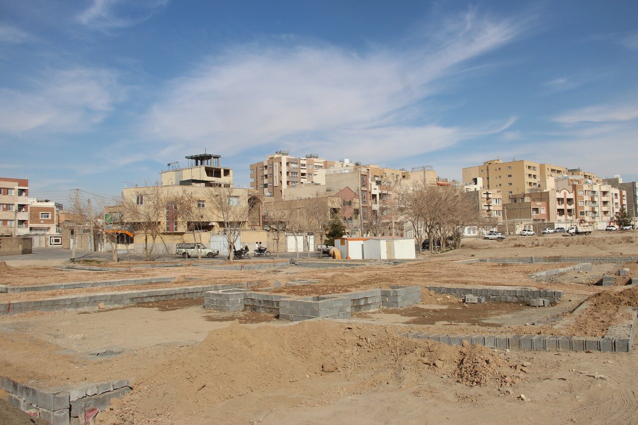 پیشرفت ۲۰ درصدی عملیات احداث پارک در خیابان لاله اصفهان