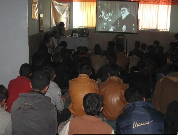 «عمار»، پاسخی هنرمندانه به ندای امیرالمونین(ع) / روایتی از اکران «موقعیت مهدی» با ۷۲ پتو