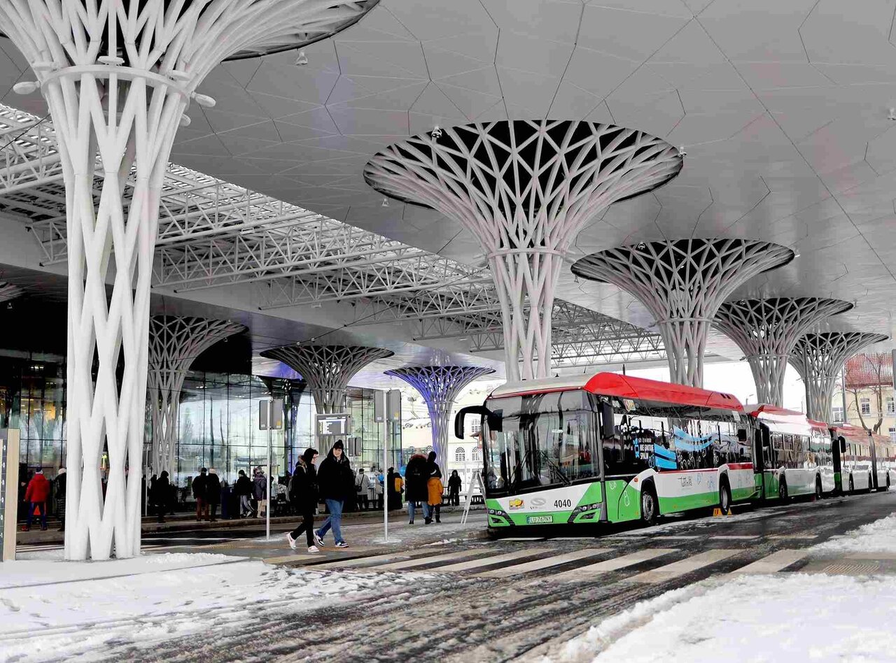 یک ایستگاه اتوبوس، زیباترین ساختمان لهستان شد