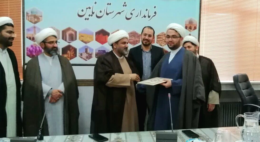 همه باید برای انتخابات تلاش کنیم