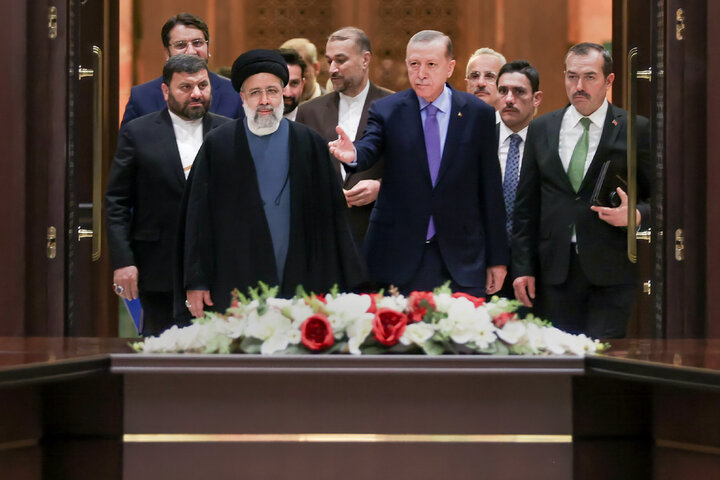 امضای ۱۰ سند همکاری مشترک میان مقامات ایران و ترکیه