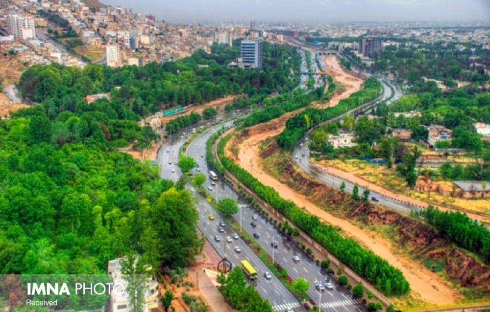 ایجاد محدودیت ترافیکی در خیابان شهید چمران شیراز به مدت ۲ هفته