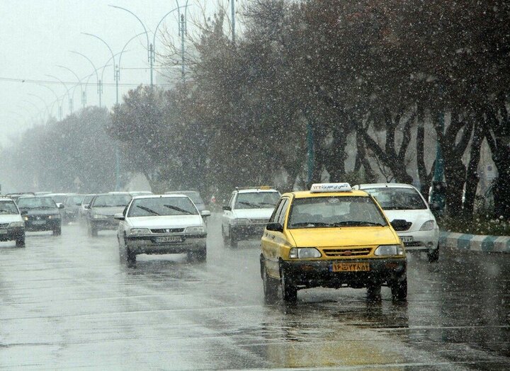 آغاز بارش برف و باران در استان فارس
