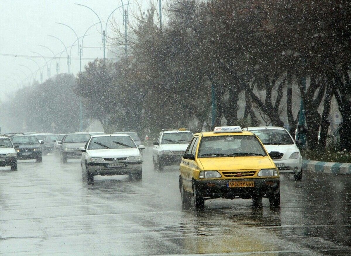 بارش برف و باران مناطقی از فارس را فرا می‌گیرد