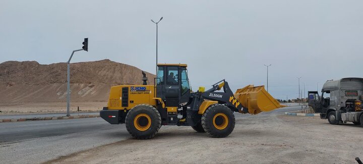 خرید ۲۰ دستگاه لودر و تانکر برای خدمات‌رسانی در مناطق عشایری خوزستان