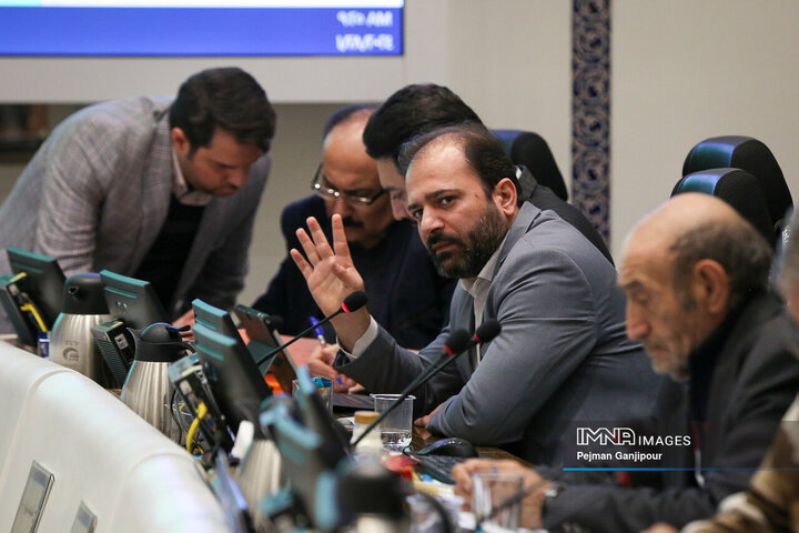 یکصدونوزدهمین جلسه علنی شورای شهر اصفهان