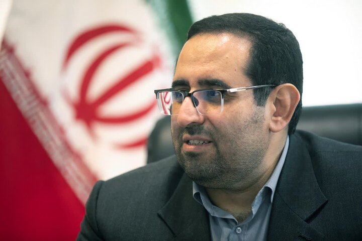 برخورد با تبلیغات زودهنگام کاندیداهای انتخابات در کرمانشاه