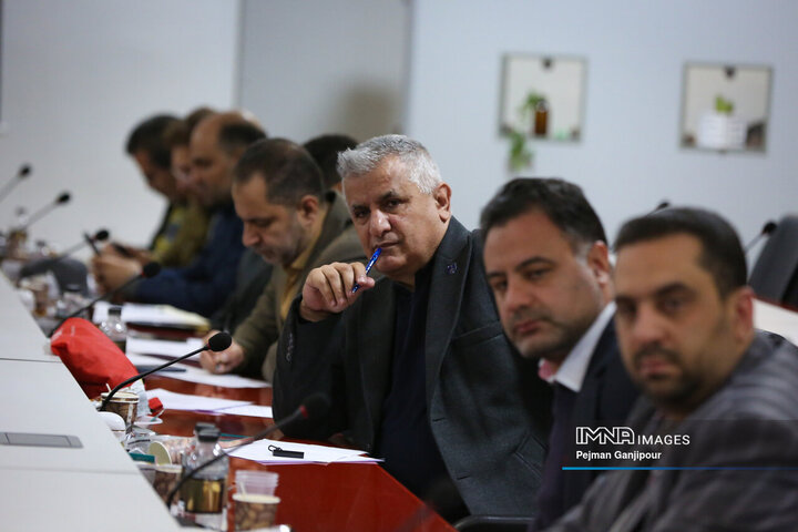 نشست مسؤلان روابط عمومی اصفهان با شورای هماهنگی تبلیغات