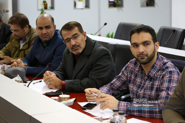 نشست مسؤلان روابط عمومی اصفهان با شورای هماهنگی تبلیغات