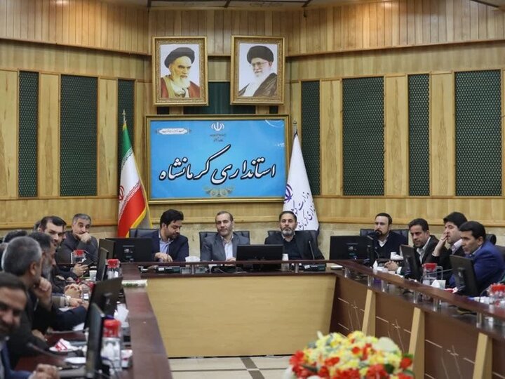 ۴۳ نامزد برای هر کرسی مجلس در حوزه انتخابیه کرمانشاه رقابت می کنند