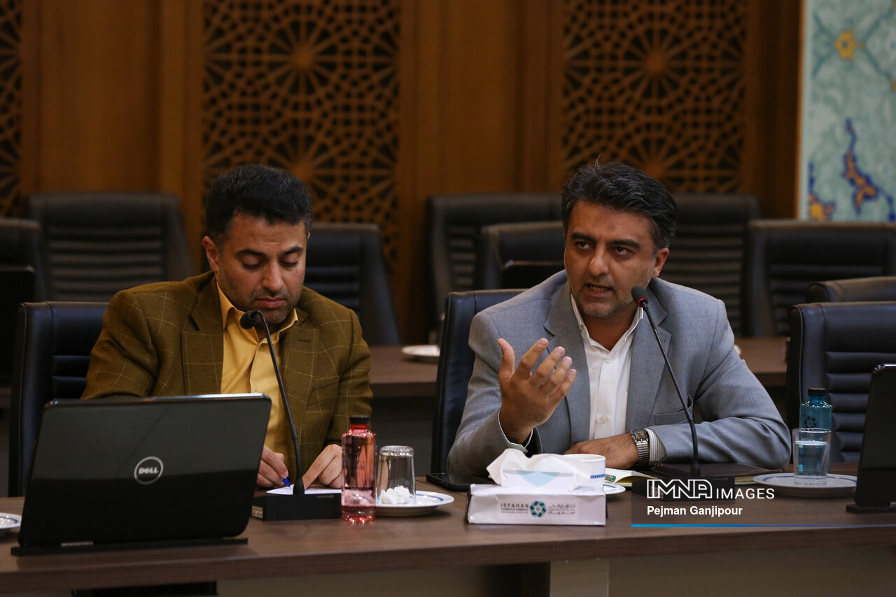 لزوم ارائه بسته پیشنهادی به محلات توسط شهرداری/ بندر خشک در اصفهان ایجاد میشود