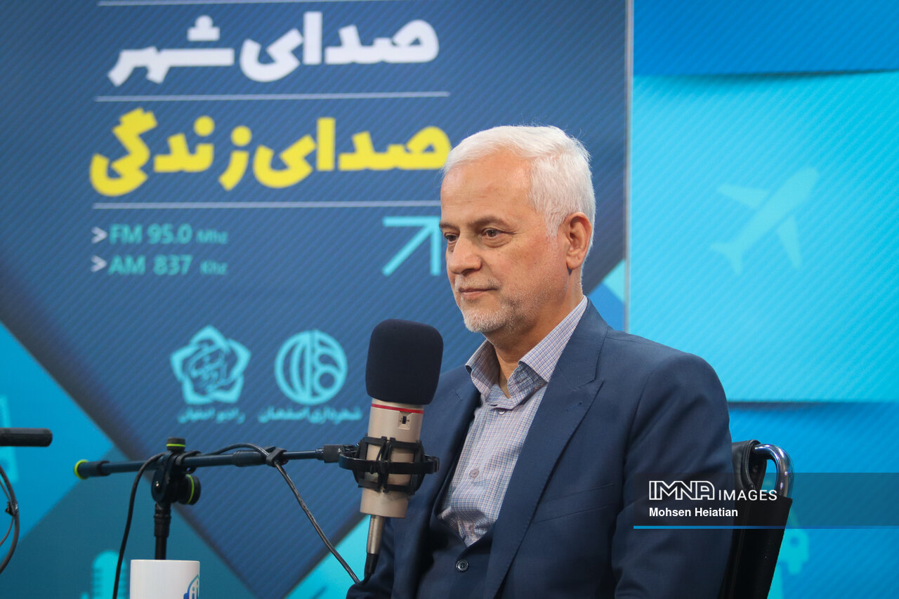 ۳ پردیس خانوادهمحور در شهر اصفهان احداث میشود/ تلاش برای احداث شهرک طلا در سال آینده