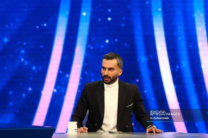 میثاقی و احمدی مجریان ویژه برنامه «جام ۲۶»