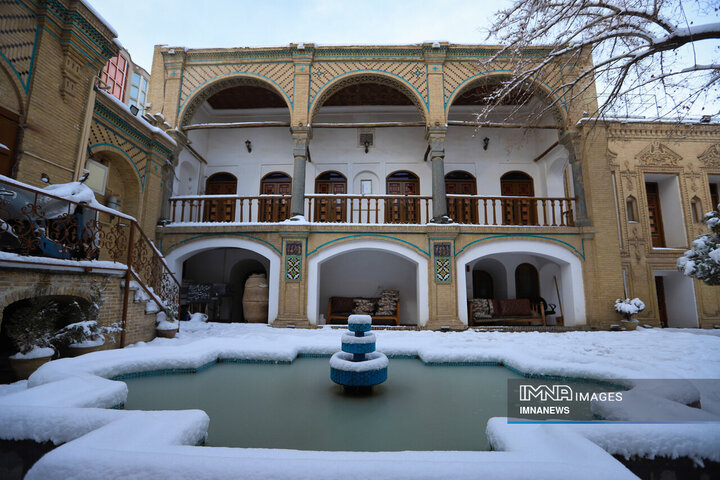 چهره برفی اراک