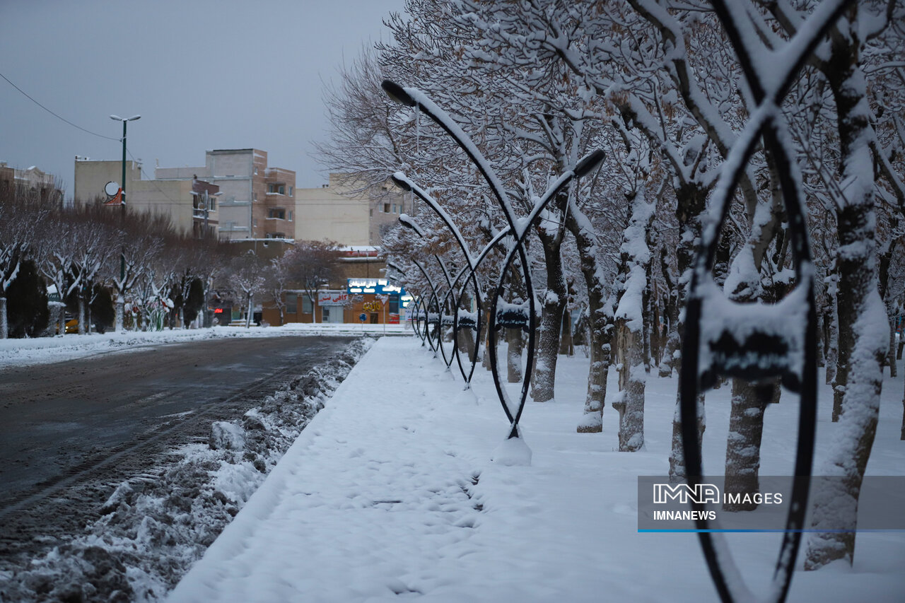فیلم| نخستین بارش فراگیر برف در خراسان شمالی