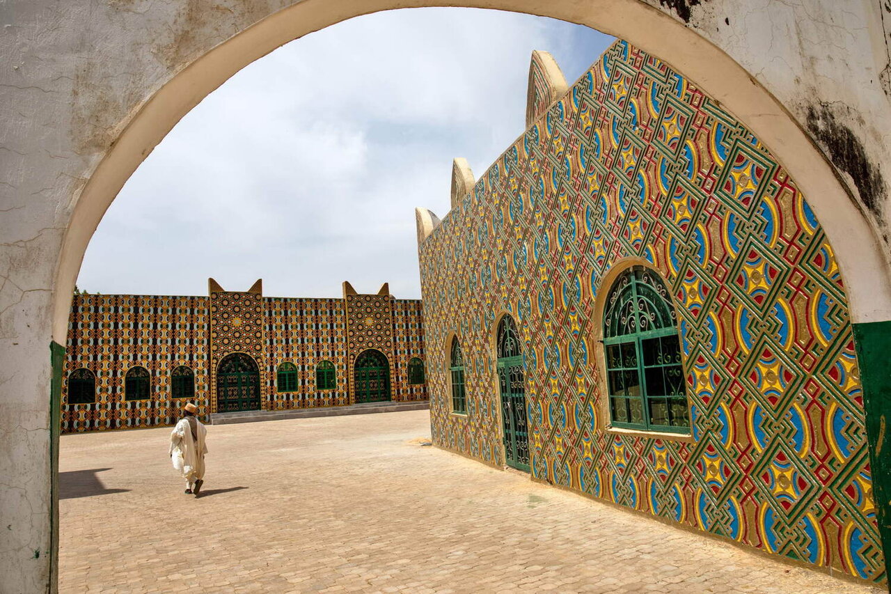 نقش رنگ و تزیینات در معماری سنتی آفریقایی