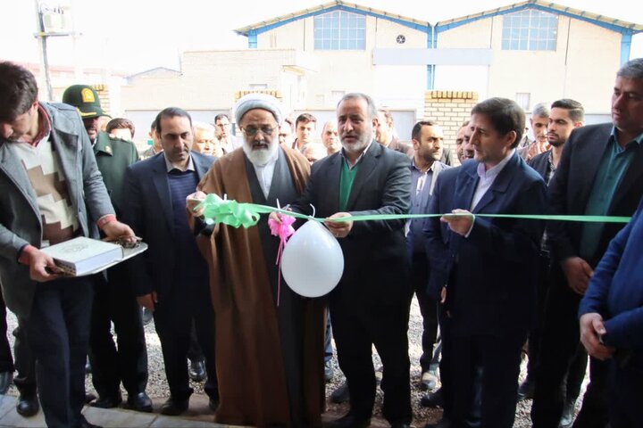 افتتاح پروژه های عمرانی و اجرایی در شهرستان آرادان