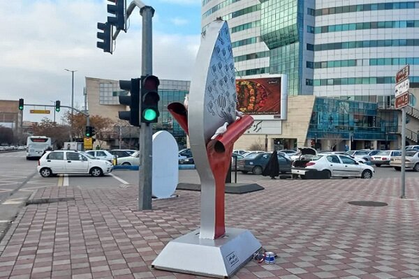 فضاسازی گسترده به مناسبت دهه فجر در سطح معابر تبریز