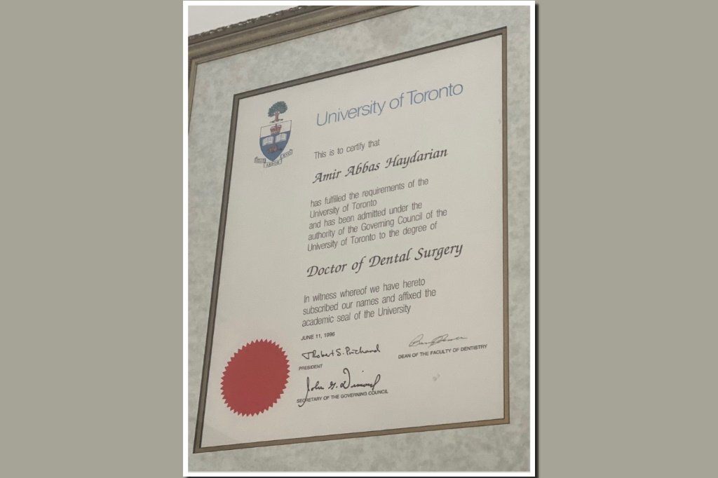 دکتر امیر حیدریان در تورنتو: لبخندی زیبا، هدیهای از کانادا به ایران