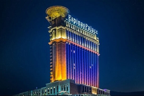 چشماندازی ناب با اقامت در هتلهای لوکس تهران