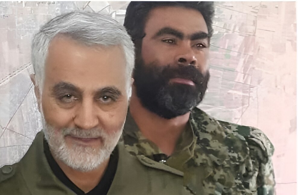 وداع جانسوز دختران با پدر شهیدشان + تصاویر