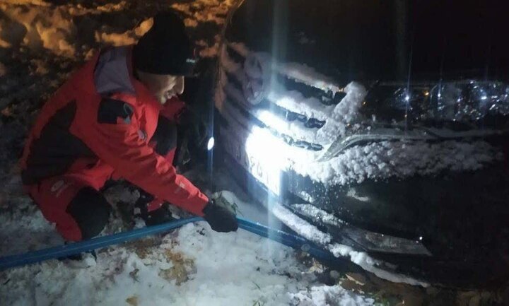 امدادرسانی به ۱۱۸ خودرو و ۳۲۴ فرد گرفتار در برف و کولاک کرمانشاه