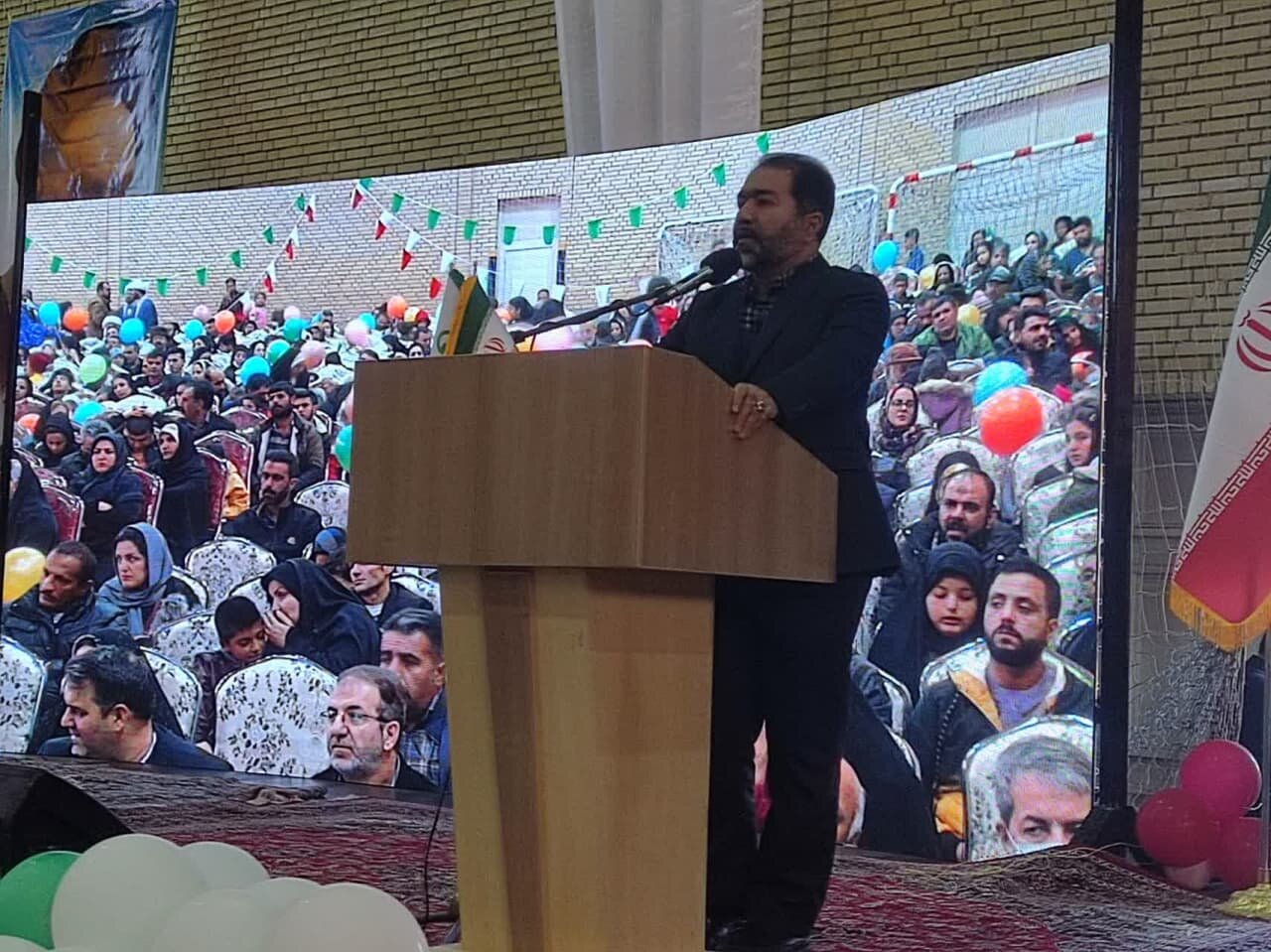 پذیرش ۱۰۰۰ گردشگر درمانی در بیمارستان زینبیه/ طرح انتقال آب از دریای عمان در میانه مسیر