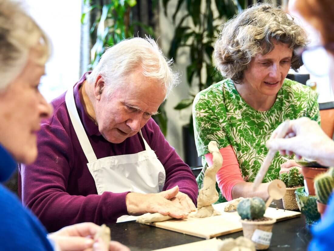 تلفیق موفق خانه سالمندان و مهدکودک در بریتانیا