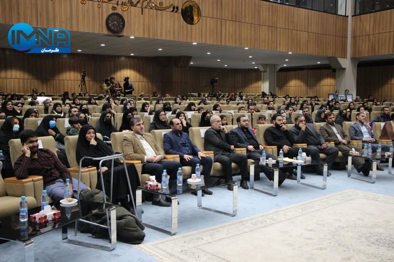 یادبود ۳۲ فرشته در یادواره «گنجشک های ناتمام» کرمان