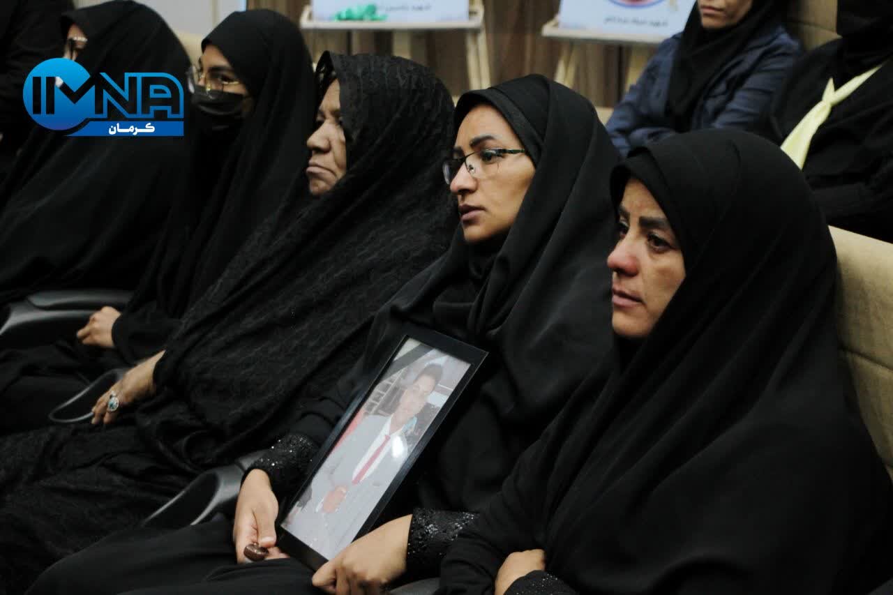 یادبود ۳۲ فرشته در یادواره «گنجشک های ناتمام» کرمان