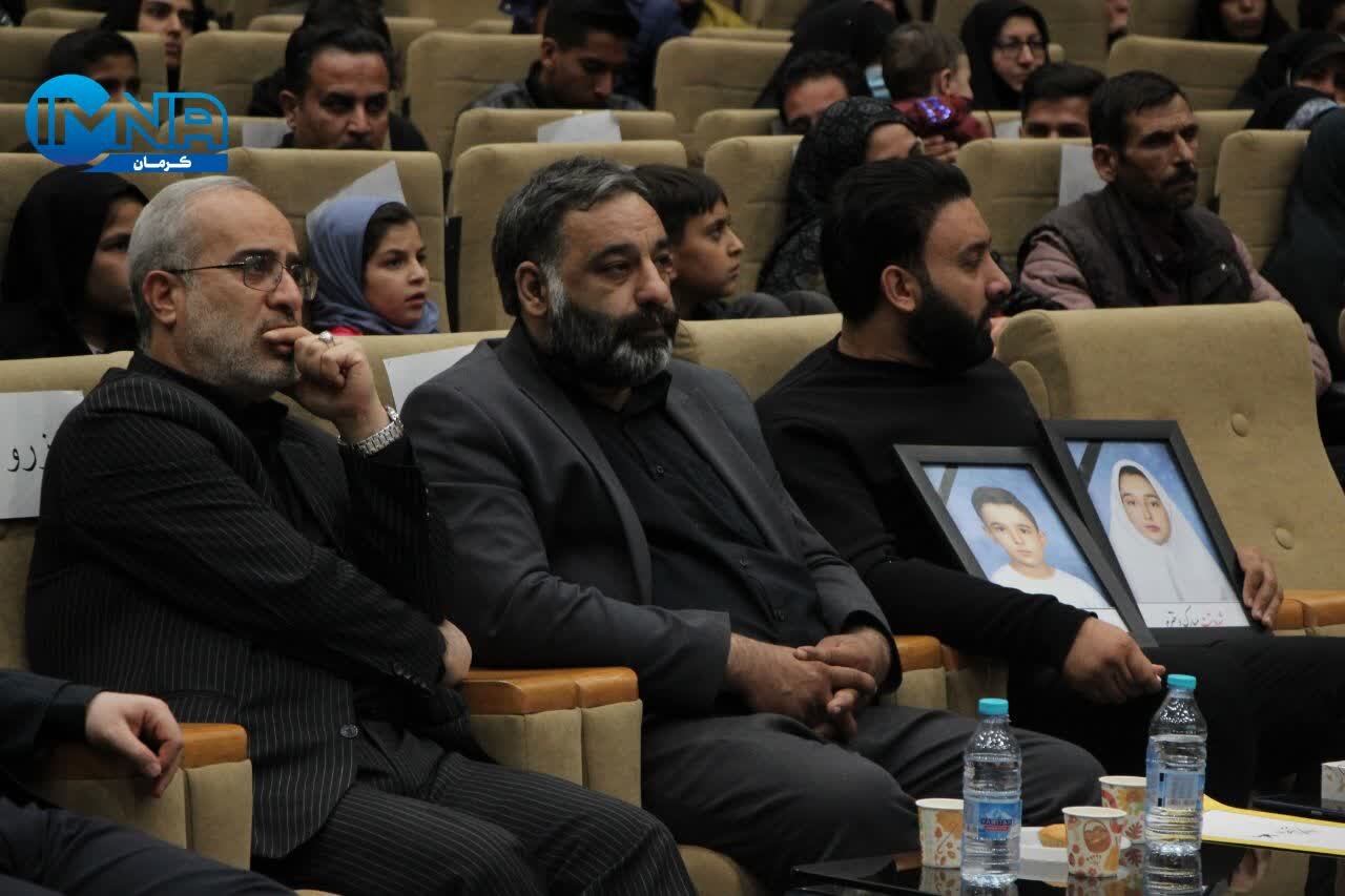 یادبود ۳۲ فرشته در یادواره «گنجشک های ناتمام» کرمان