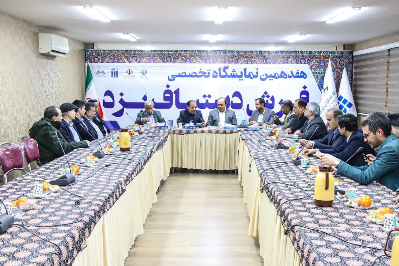 رفع مشکل قالیبافان یزدی به تاروپود صادرات فرش دستباف گرهخورده