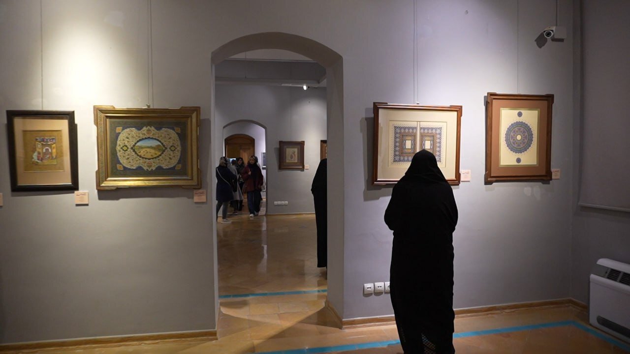 نمایشگاهی به ظرافت دستان هنرآفرین بانوان