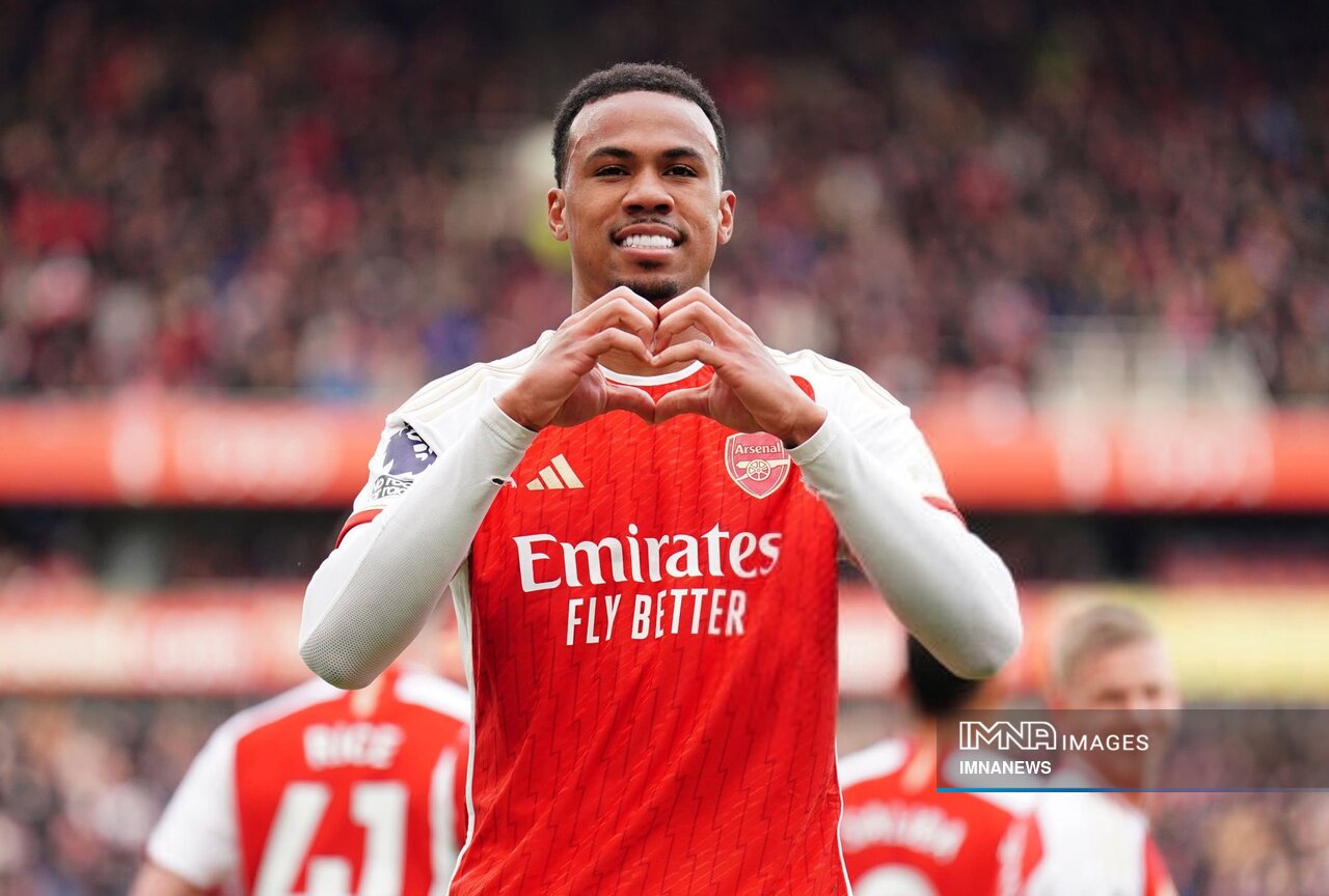 جنگ لیورپول و آرسنال بالا گرفت