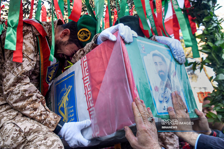 مراسم تشییع شهید مدافع امنیت در بجنورد