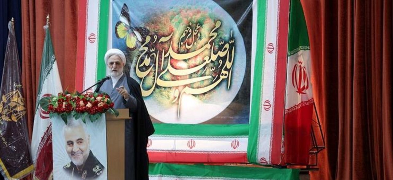 سرکشی رئیس قوه قضائیه از زندان مرکزی اصفهان و شرکت در مراسم آزادسازی ۱۲۵۵ زندانی