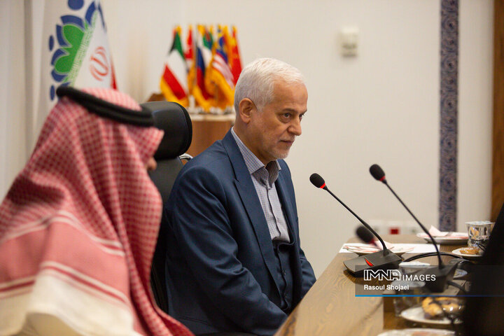 Saudi Arabian Ambassador Highlights Importance of Municipalities in Strengthening Cultural Ties with Iran