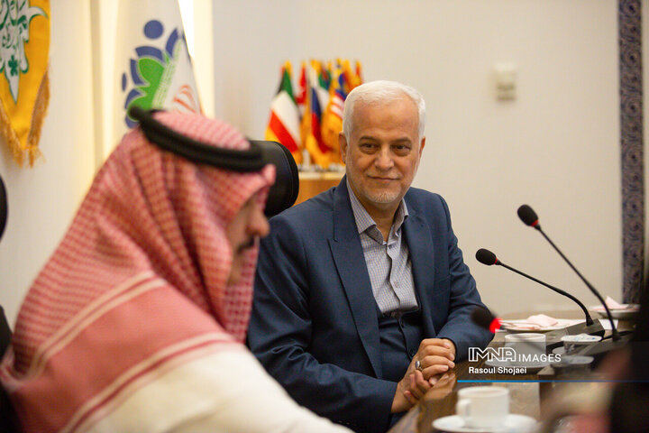 دیدار شهردار اصفهان و سفیر پادشاهی عربستان سعودی در ایران