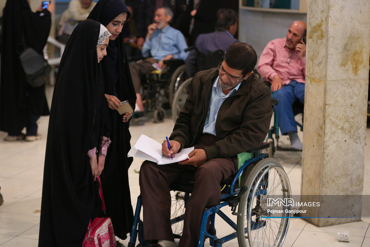 روایت ستارههای درخشان آسمان مقاومت