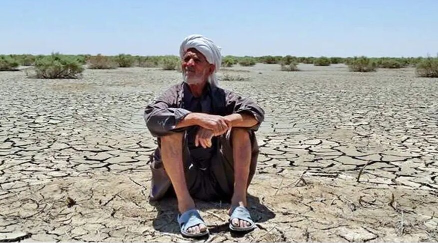 خشکی دردسرساز هامون، بلای جان سیستانیها/ نفسهایی که به شماره افتادهاند