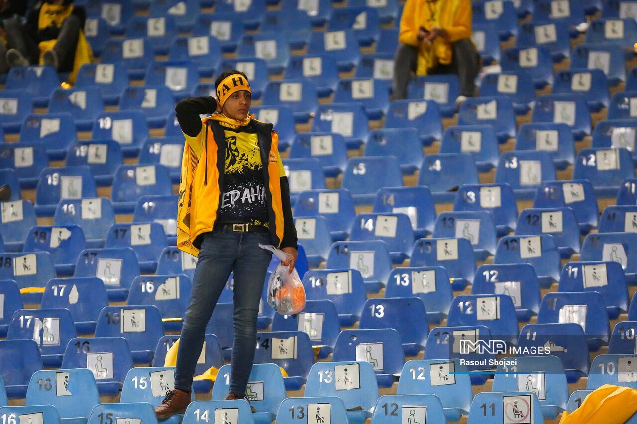 هواداری به سبک سپاهان ایران با کلیدواژه «امید»